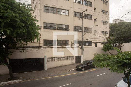 Vista do Quarto 5 de casa à venda com 7 quartos, 220m² em Vila Clementino, São Paulo