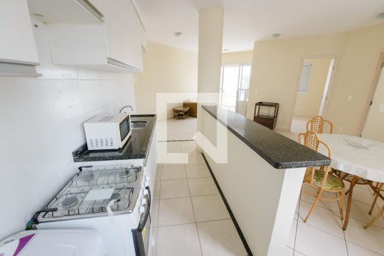 Cozinha de apartamento para alugar com 2 quartos, 78m² em Jardim das Nações, Taubaté