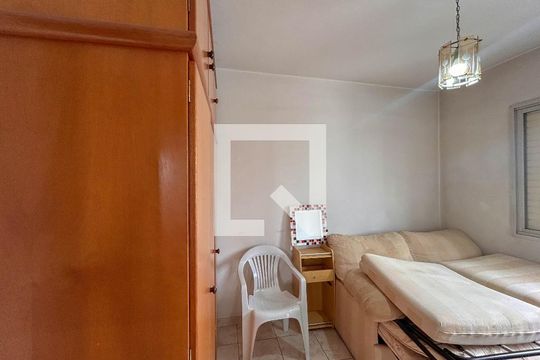 Quarto 1 de apartamento à venda com 2 quartos, 55m² em São Domingos, São Paulo