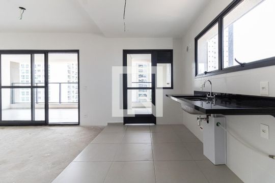 Cozinha de apartamento à venda com 4 quartos, 127m² em Aclimação, São Paulo