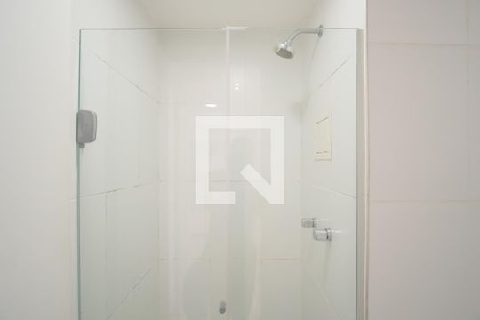 Banheiro de apartamento para alugar com 1 quarto, 50m² em Vila Gomes Cardim, São Paulo