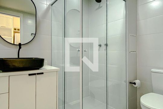 Banheiro de apartamento para alugar com 1 quarto, 25m² em Alto do Ipiranga, São Paulo