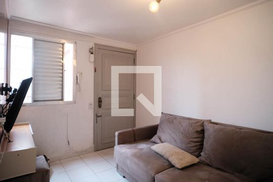 Sala de apartamento à venda com 3 quartos, 58m² em Conjunto Habitacional Padre Manoel da Nobrega, São Paulo
