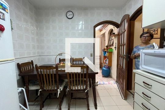 Casa de Condomínio à venda com 2 quartos, 50m² em Jardim Ester Yolanda, São Paulo