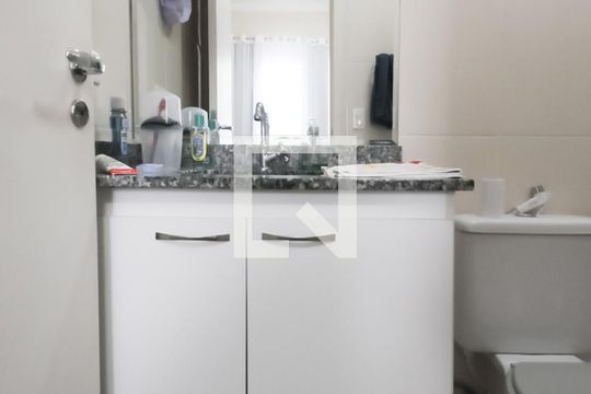 Banheiro da Suíte de apartamento à venda com 3 quartos, 74m² em Vila Dusi, São Bernardo do Campo