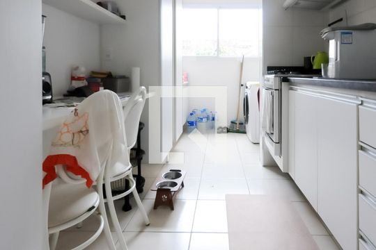 Cozinha  de apartamento à venda com 3 quartos, 74m² em Vila Dusi, São Bernardo do Campo