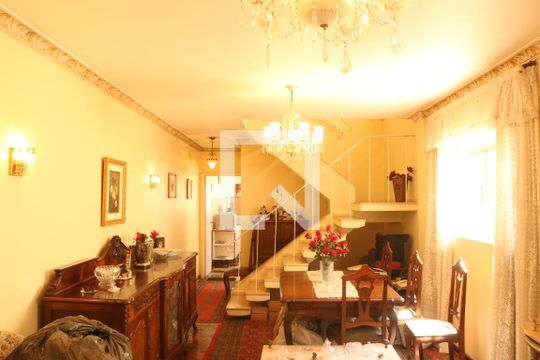 Sala de casa à venda com 3 quartos, 170m² em Barra Funda, São Paulo