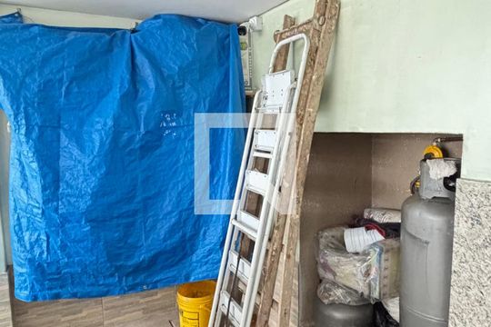 Garagem - Banheiro de casa à venda com 4 quartos, 214m² em Vila Curuçá, Santo André