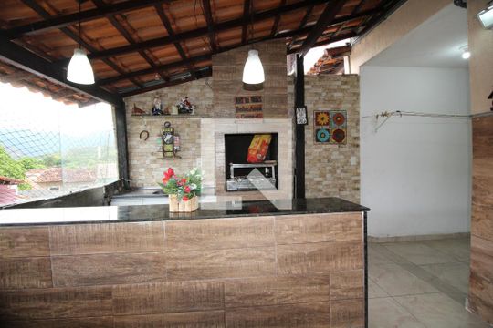 Varanda Churrasqueira de casa de condomínio à venda com 4 quartos, 250m² em Taquara, Rio de Janeiro