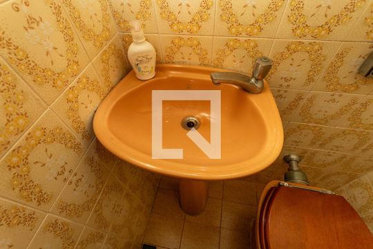 Lavabo de casa à venda com 3 quartos, 133m² em Taboão, São Bernardo do Campo
