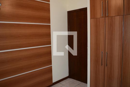 Quarto 2 de apartamento à venda com 2 quartos, 60m² em Sagrada Família, Belo Horizonte