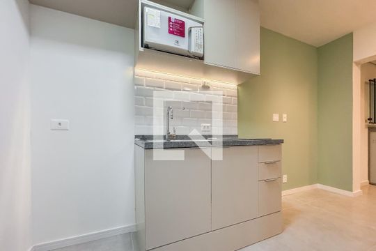 Cozinha de kitnet/studio à venda com 1 quarto, 25m² em Vila Mariana, São Paulo