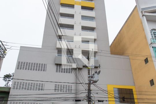 Fachada do Prédio de apartamento para alugar com 2 quartos, 45m² em Centro, Diadema