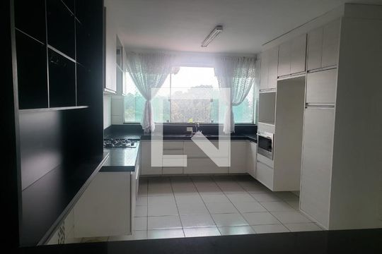 Cozinha de casa à venda com 3 quartos, 264m² em Jardim Peri, São Paulo