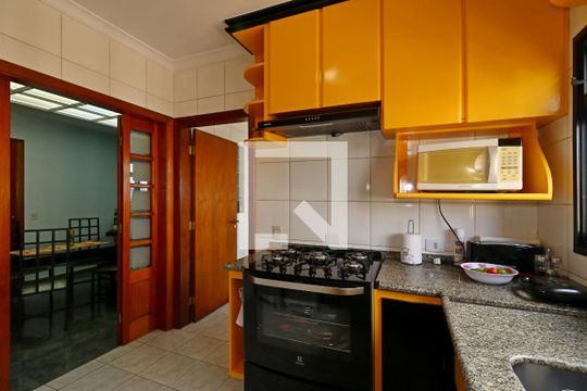 Cozinha de apartamento à venda com 4 quartos, 212m² em Jardim, Santo André