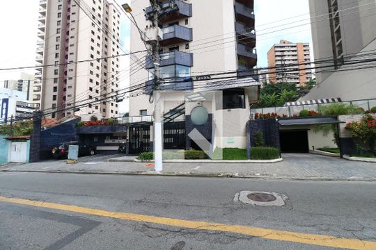 Fachada de apartamento à venda com 4 quartos, 212m² em Jardim, Santo André