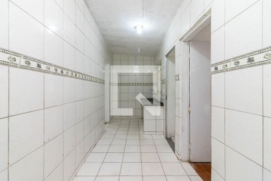 Cozinha e Copa de casa para alugar com 2 quartos, 90m² em Vila Carbone, São Paulo