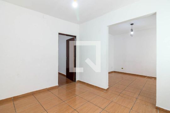 Sala de Jantar de casa para alugar com 2 quartos, 90m² em Vila Carbone, São Paulo
