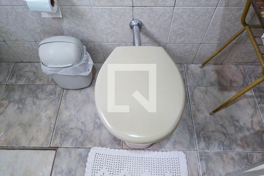 Banheiro de casa para alugar com 1 quarto, 180m² em Monte Castelo, São José dos Campos