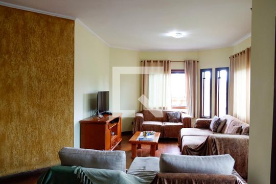 Sala de casa à venda com 4 quartos, 263m² em Adalgisa, Osasco