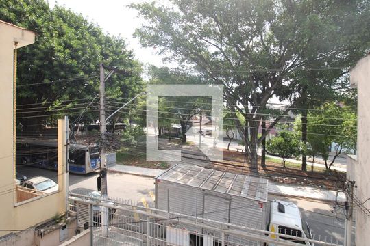 Vista da Sala de apartamento para alugar com 2 quartos, 70m² em Vila Sabrina, São Paulo
