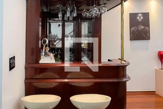 Sala de casa à venda com 3 quartos, 165m² em Vila Dusi, São Bernardo do Campo