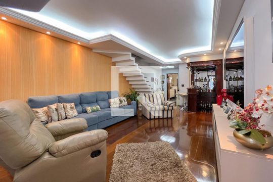 Casa à venda com 3 quartos, 165m² em Vila Dusi, São Bernardo do Campo