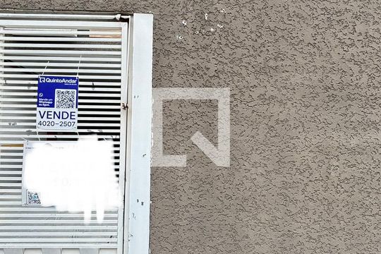 Fachada de apartamento à venda com 2 quartos, 80m² em Vila Príncipe de Gales, Santo André