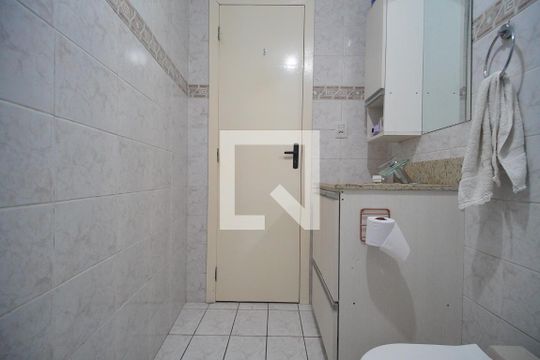 Banheiro de casa para alugar com 1 quarto, 200m² em Operário, Novo Hamburgo