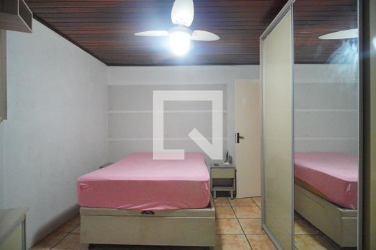 Quarto  de casa para alugar com 1 quarto, 200m² em Operário, Novo Hamburgo