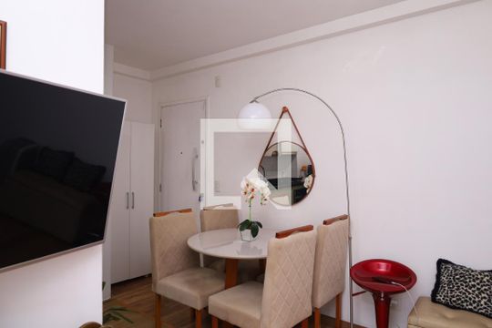 Sala de apartamento à venda com 2 quartos, 47m² em Vila Monte Santo, São Paulo