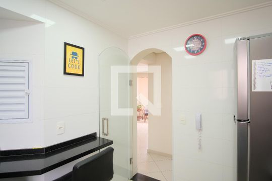 Cozinha de apartamento à venda com 3 quartos, 78m² em Vila Carrão, São Paulo