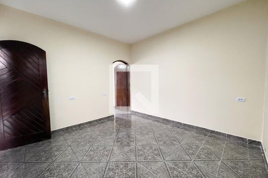 Sala de casa para alugar com 1 quarto, 200m² em Jardim Thelma, São Bernardo do Campo