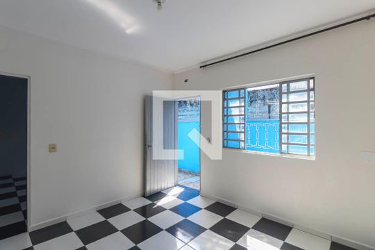 Sala de casa para alugar com 1 quarto, 70m² em Jardim Sapopemba, São Paulo