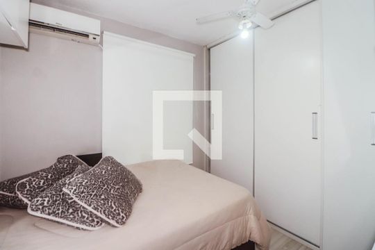 Quarto 1 de apartamento à venda com 2 quartos, 51m² em Rubem Berta, Porto Alegre