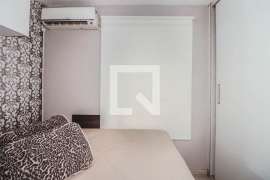 Quarto 1 de apartamento à venda com 2 quartos, 51m² em Rubem Berta, Porto Alegre