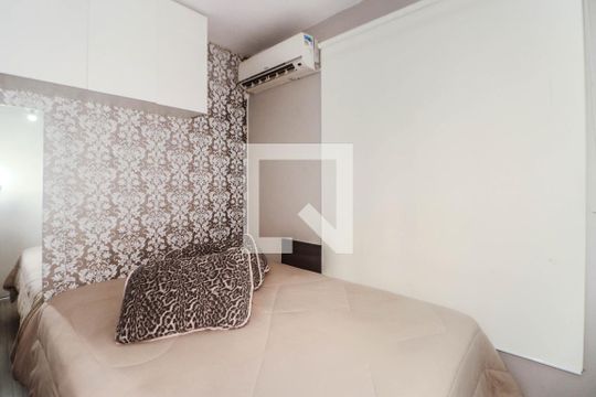 Quarto 1 de apartamento à venda com 2 quartos, 51m² em Rubem Berta, Porto Alegre