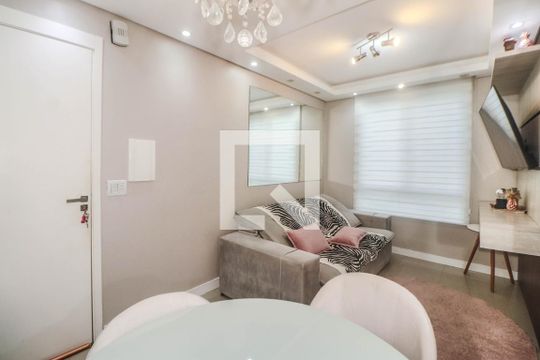 Sala de apartamento à venda com 2 quartos, 51m² em Rubem Berta, Porto Alegre