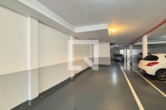 Garagem de apartamento à venda com 2 quartos, 100m² em Bangú, Santo André