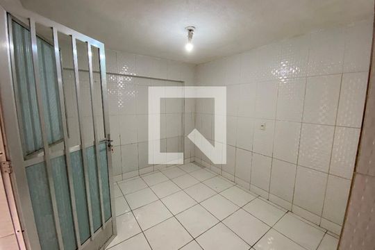 Sala/ quarto de casa para alugar com 1 quarto, 100m² em Higienópolis, Rio de Janeiro
