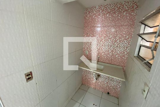 Cozinha de casa para alugar com 1 quarto, 100m² em Higienópolis, Rio de Janeiro