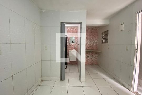 Sala/ quarto de casa para alugar com 1 quarto, 100m² em Higienópolis, Rio de Janeiro