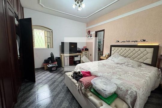 Suíte 1 de casa à venda com 5 quartos, 528m² em Céu Azul, Belo Horizonte