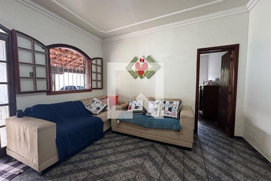 Sala de TV de casa à venda com 5 quartos, 528m² em Céu Azul, Belo Horizonte