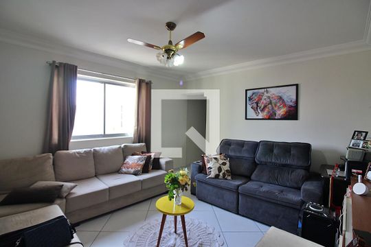 Apartamento à venda com 2 quartos, 77m² em Baeta Neves, São Bernardo do Campo
