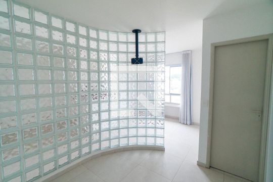 Suite de apartamento à venda com 1 quarto, 34m² em Mirandópolis, São Paulo