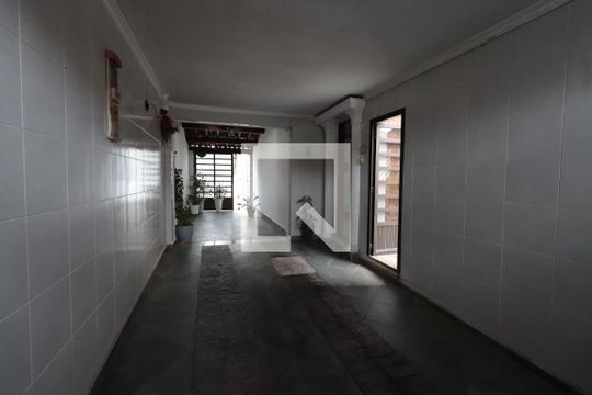Garagem de casa à venda com 4 quartos, 250m² em Vila Matilde, São Paulo