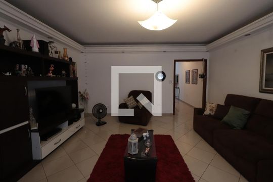 Sala de casa à venda com 4 quartos, 250m² em Vila Matilde, São Paulo