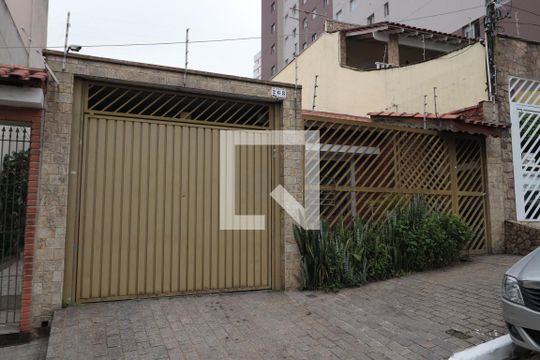 Fachada de casa à venda com 4 quartos, 250m² em Vila Matilde, São Paulo