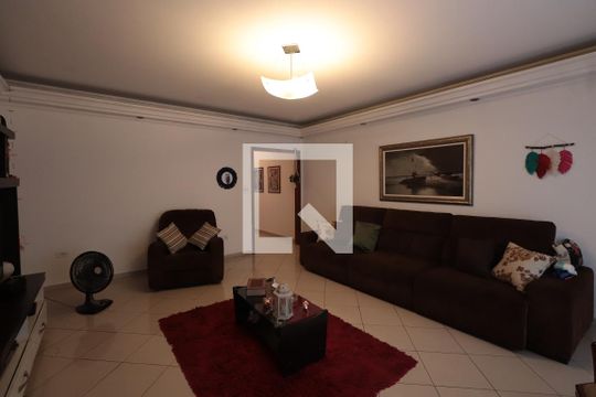 Casa à venda com 4 quartos, 250m² em Vila Matilde, São Paulo